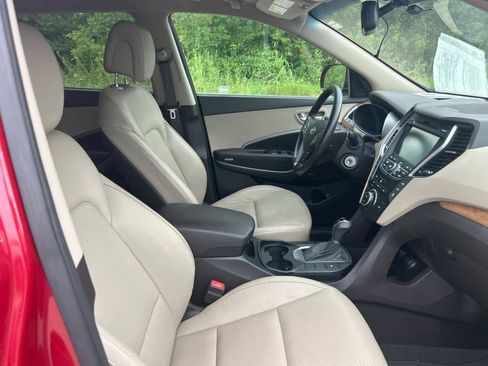 Used 2013 Hyundai Santa Fe GLS FWD image 24