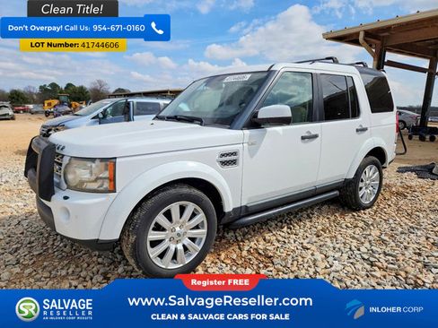Used 2013 Land Rover LR4 HSE image 1