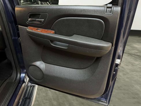 Used 2011 Chevrolet Silverado 3500 LTZ w/ LTZ Plus Package image 16