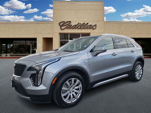 Used 2023 Cadillac XT4 Premium Luxury image 8