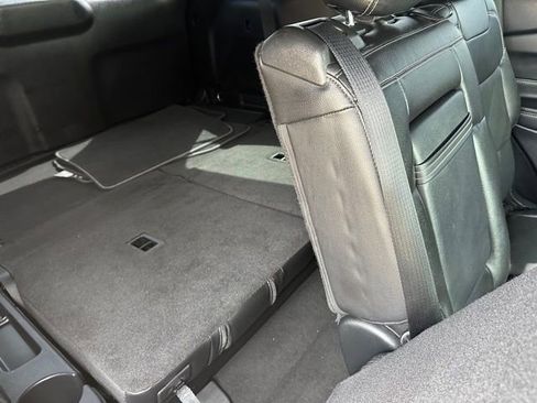 Used 2023 Ford Explorer ST w/ Equipment Group 401A AWD/4WD image 10