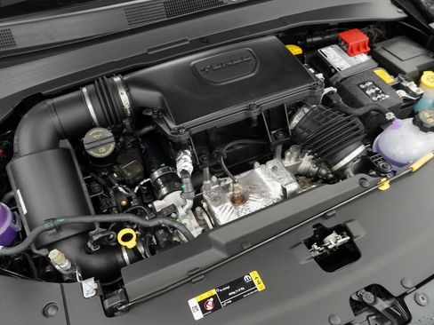 Certified 2025 Jeep Compass Latitude w/ Convenience Group image 48