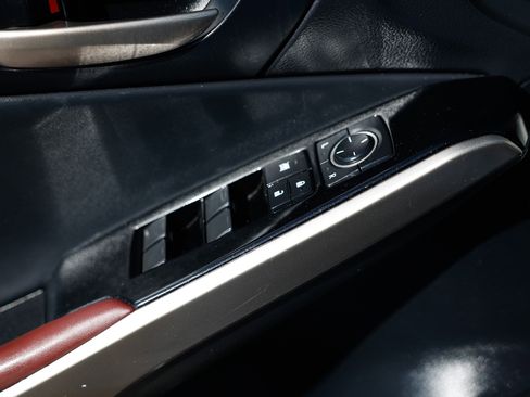 Used 2017 Lexus IS 200t image 48