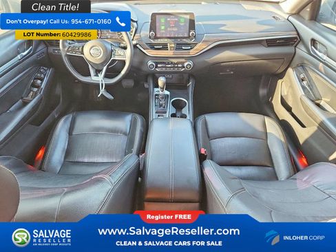 Used 2020 Nissan Altima 2.0 Platinum FWD image 11