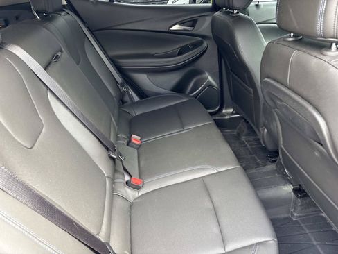 Used 2025 Buick Encore GX Sport Touring w/ Comfort Package AWD/4WD image 31
