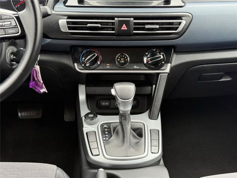 Used 2021 Kia Seltos S image 15