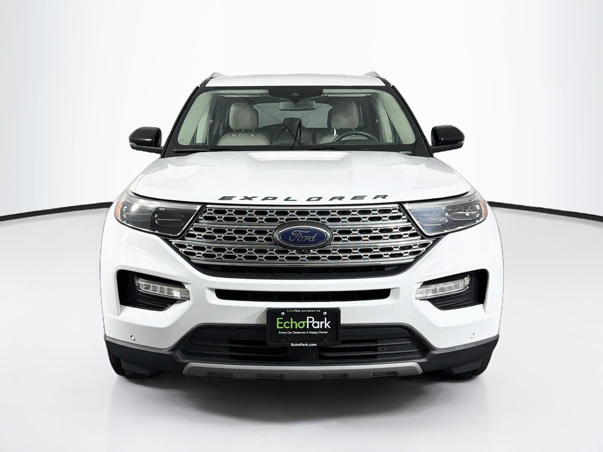 Used 2021 Ford Explorer Limited w/ Equipment Group 301A AWD/4WD image 2