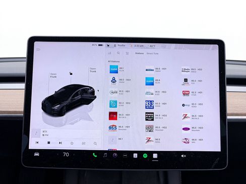 Used 2023 Tesla Model 3 Standard Range image 19