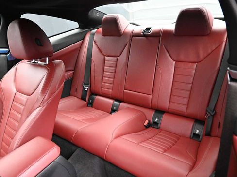 Used 2024 BMW 430i Coupe w/ M Sport Package RWD image 11