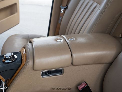 Used 2005 Rolls-Royce Phantom Sedan RWD image 44