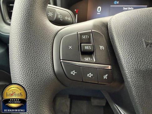 Used 2025 Ford Maverick XL w/ Equipment Group 102A image 10