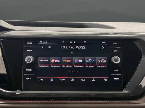 Used 2022 Volkswagen Taos SEL image 17