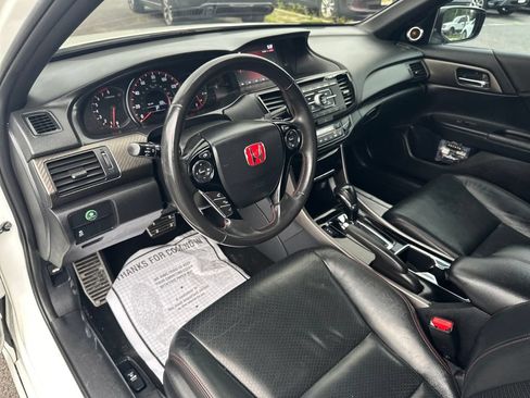 Used 2017 Honda Accord Sport Special Edition image 14