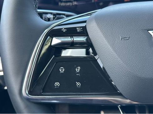 New 2026 Cadillac Optiq Sport 2 image 28