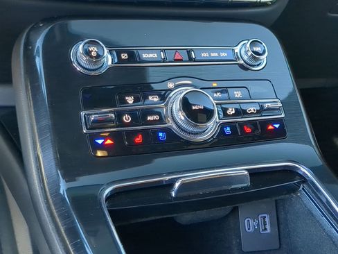 Used 2023 Lincoln Nautilus Black Label w/ Class II Trailer Tow Package image 18