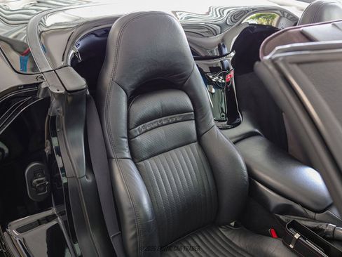 Used 1998 Chevrolet Corvette Convertible w/ Memory Pkg RWD image 46