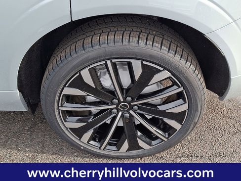 New 2026 Volvo XC60 T8 Ultra w/ Protection Package Premier image 6