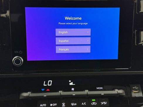 New 2026 Toyota Tundra SR image 18