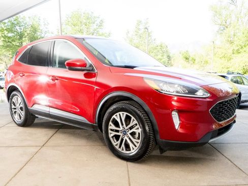 Used 2022 Ford Escape SEL AWD/4WD image 2