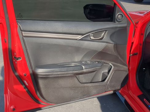 Used 2020 Honda Civic Sport image 14