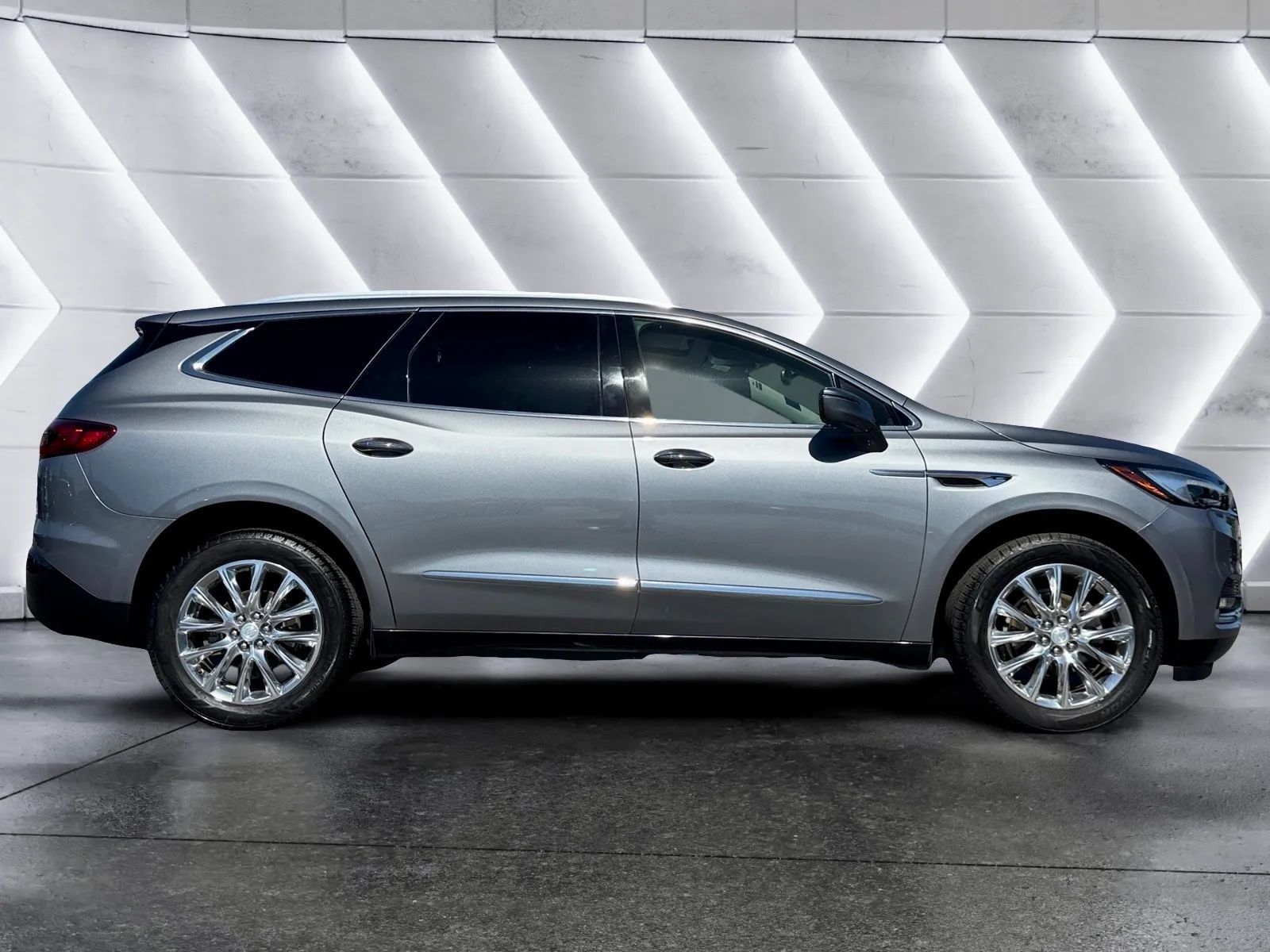 Used 2019 Buick Enclave Premium w/ Experience Buick Package FWD image 6