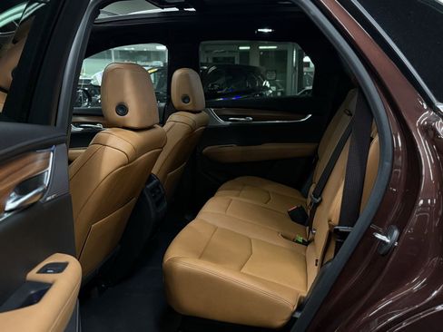 Used 2022 Cadillac XT5 Premium Luxury w/ LPO, Floor Liner Package image 21