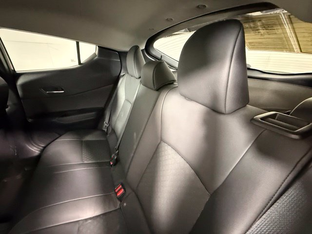 Used 2022 Toyota C-HR Limited FWD image 26