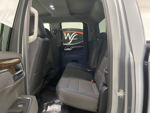 New 2025 GMC Sierra 1500 Elevation image 16
