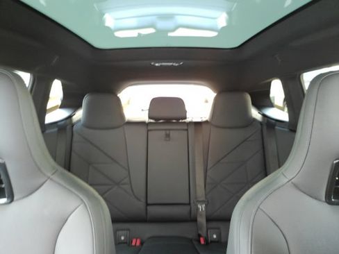 Used 2023 BMW iX xDrive50 AWD/4WD image 39