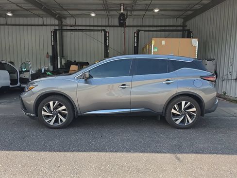 Used 2023 Nissan Murano SL w/ SL Moonroof Package FWD image 6
