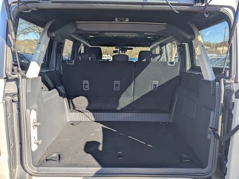 New 2025 Ford Bronco 4-Door image 10