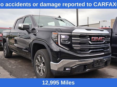 Used 2026 GMC Sierra 1500 SLT AWD/4WD image 2