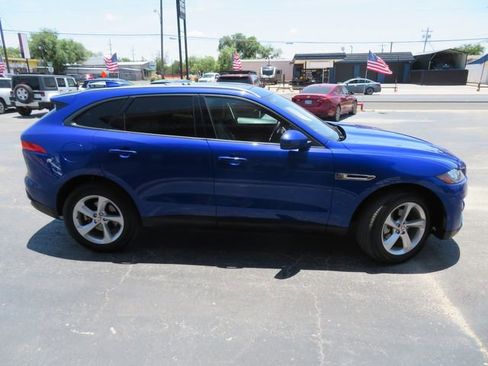 Used 2018 Jaguar F-PACE Premium AWD/4WD image 4