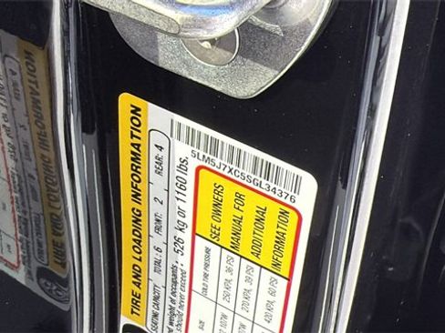 New 2025 Lincoln Aviator Reserve w/ Jet Appearance Package image 30