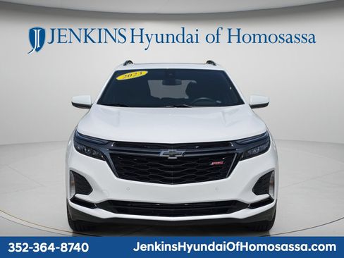 Used 2023 Chevrolet Equinox RS w/ RS Leather Package FWD image 12