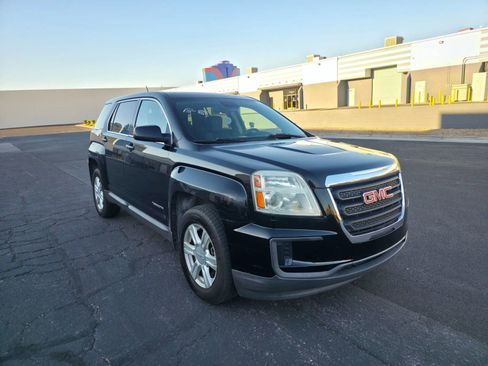 Used 2016 GMC Terrain SLE FWD image 3