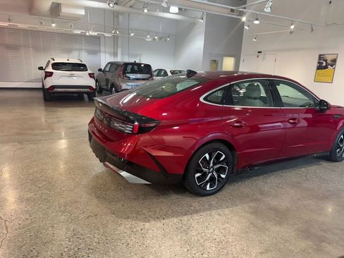 Used 2024 Hyundai Sonata SEL image 15