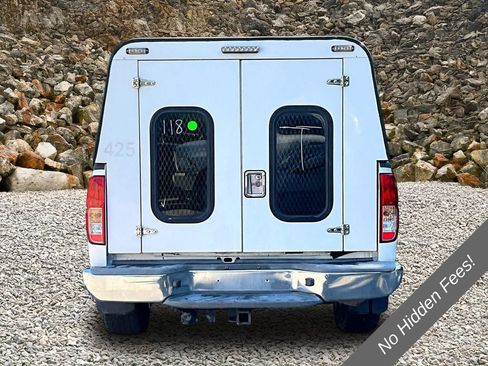 Used 2016 Nissan Frontier SV AWD/4WD image 4
