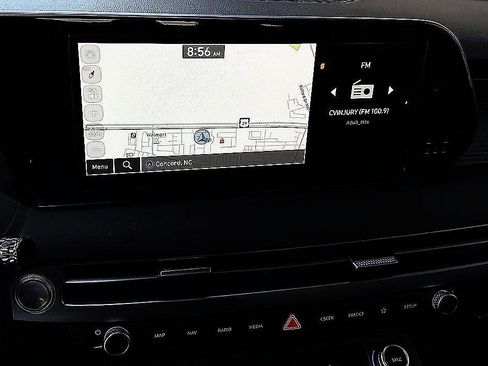 Used 2024 Hyundai Palisade Limited AWD/4WD image 14