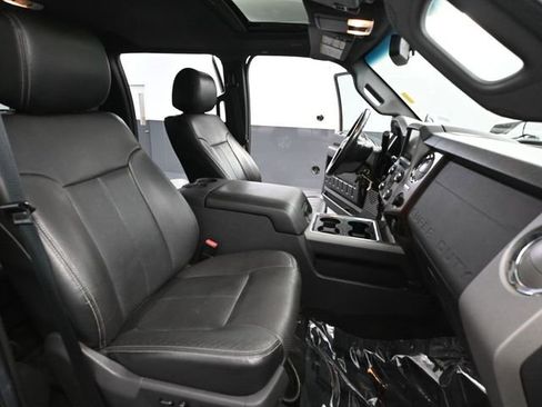 Used 2016 Ford F350 Lariat w/ Lariat Ultimate Package image 46