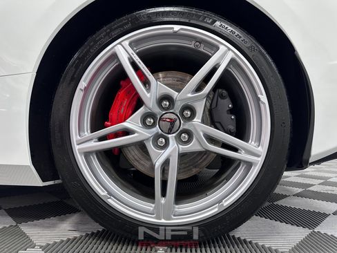 Used 2022 Chevrolet Corvette Stingray Preferred Cpe w/ Z51 Performance Package image 22