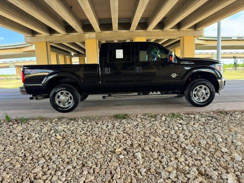 Used 2012 Ford F250 XLT w/ XLT Premium Pkg AWD/4WD image 2