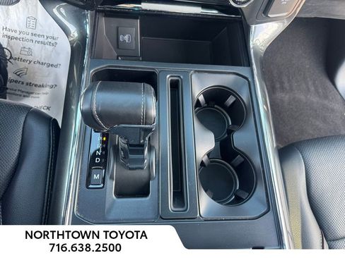 Used 2021 Ford F150 Lariat w/ Equipment Group 502A High AWD/4WD image 23