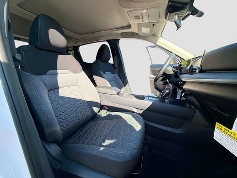 New 2026 Nissan Kicks SV image 28