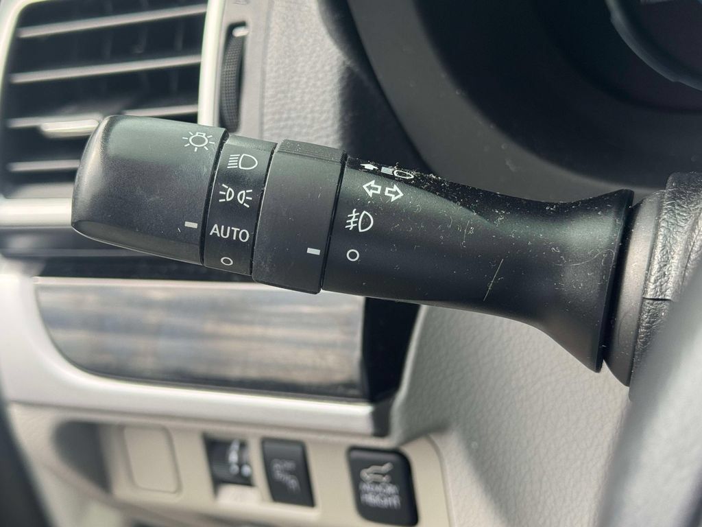 Used 2018 Subaru Forester 2.5i Limited AWD/4WD image 22