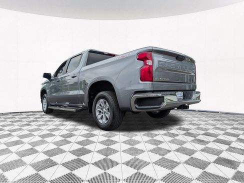 Used 2021 Chevrolet Silverado 1500 LT AWD/4WD image 10