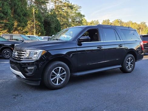 Used 2019 Ford Expedition Max XLT image 3