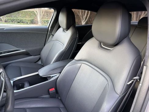 Used 2024 Lucid Air Pure image 25