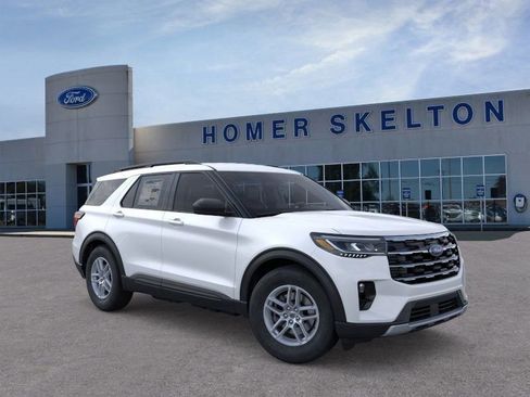 New 2026 Ford Explorer Active w/ Active Comfort Package image 7