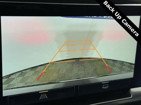 Used 2024 Chevrolet Silverado 1500 LT image 6